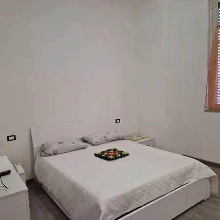 La Casina Di Mau Apartment